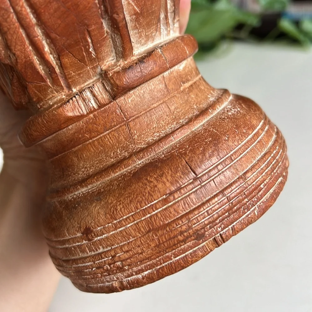Vintage carved floral
